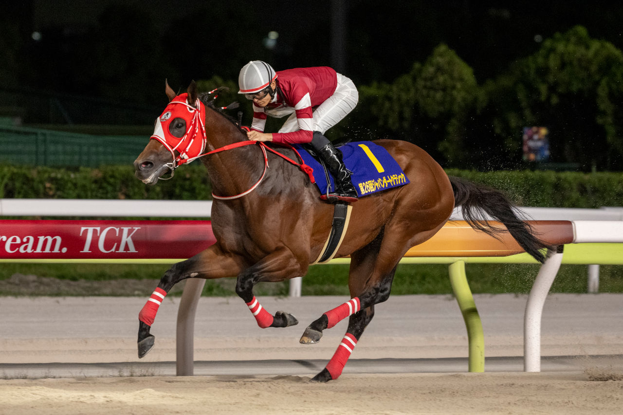 Forever Young returned triumphant in the Japan Dirt Classic