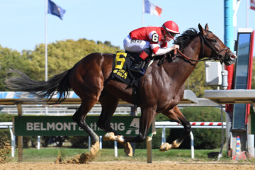 Keewaydin wins at Belmont at the Big A.