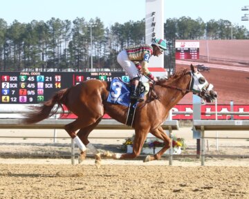 American Promise wins the Virginia Derby at Colonial Downs.